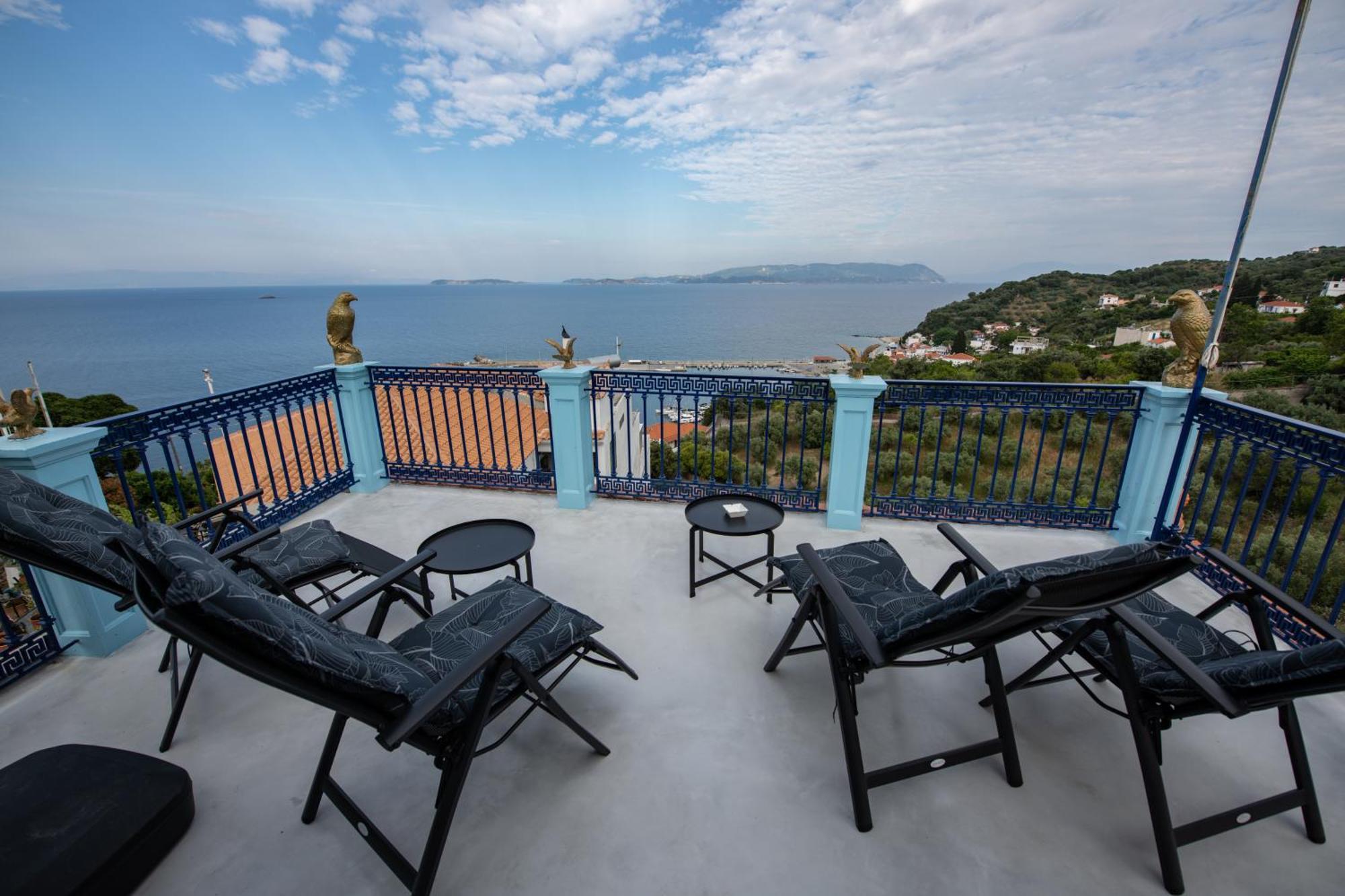 Villa Evmenia Panoramic View & Sea Front Apartments Skopelos Exterior foto
